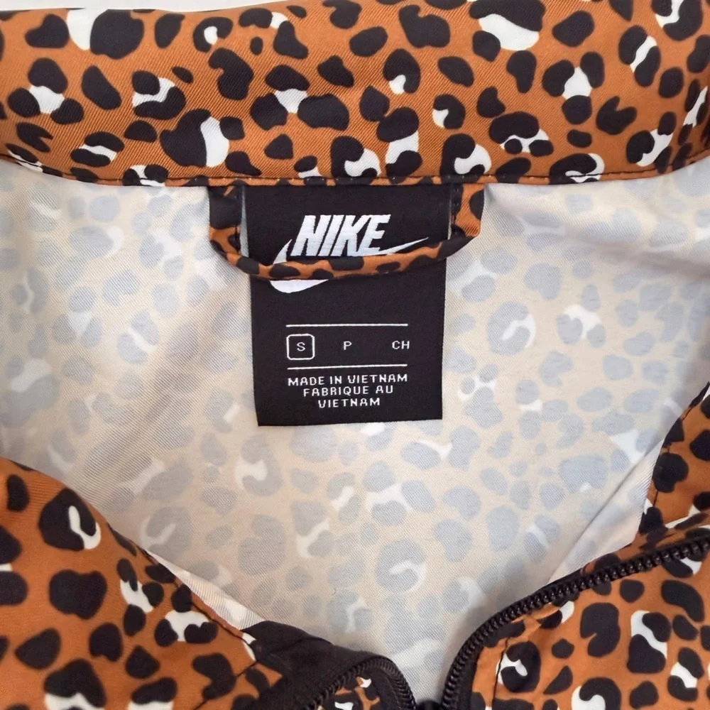 Nike NSW Leopard Print/ Black Woven Jacket